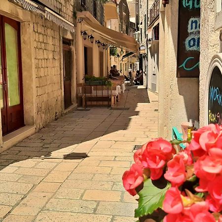 Apartment Tica Omiš Dış mekan fotoğraf