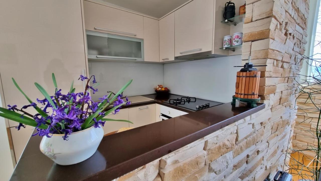Apartment Tica Omiš Dış mekan fotoğraf